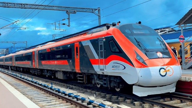 ഇന്ത്യൻ റെയിൽവേയിൽ കൈ നിറയെ അവസരങ്ങൾ